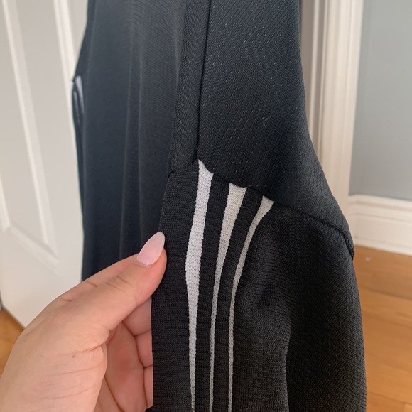 Adidas Sweater - Picture 2 of 4